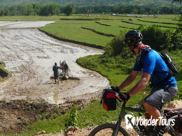 3-Day Bike and Boat Tour of Halong Bay from Hanoi