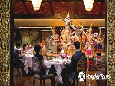 Sala Rim Naam Dinner and Show at Mandarin Oriental in Bangkok