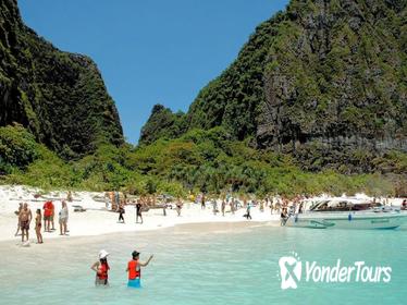 Phi Phi Island Speedboat Tour by Sea Eagle from Krabi