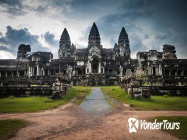 3-Day Highlight of Angkor Wat and Tonle Sap Lake from Siem Reap