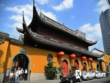 Shanghai Afternoon Tour with Jade Buddha Temple and Old French Concession