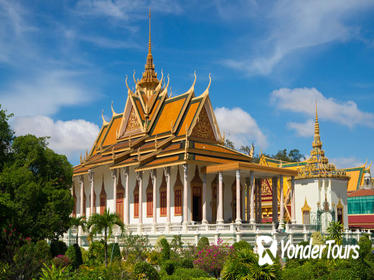 Private Tour: Phnom Penh City Tour including the Silver Pagoda