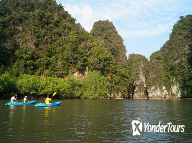 Small-Group Sea Kayaking at Ao Thalane Bay and Hong Island from Krabi