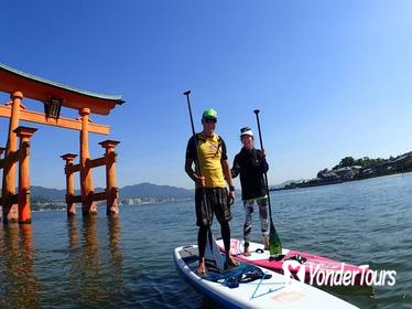 SUP Tour through the Great Torii gate of the Itsukushima Shrine