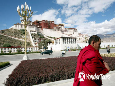 7-Day Private Tibet Tour: Lhasa, Gyangtse, and Shigatse