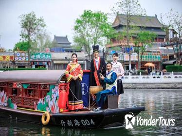 Hanfu Experience at Beihai Park and Hutong plus Houhai Lake Boat Ride