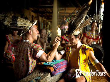 3-Day Small-Group Sarawak Tour from Kuching: Longhouse Experience in Batang Ai