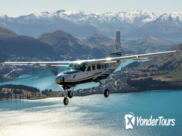 Milford Sound Scenic Flight and Nature Cruise