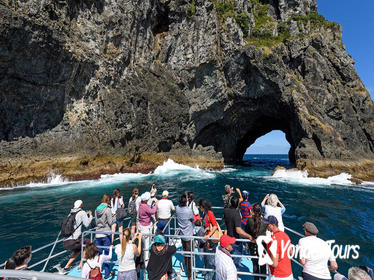 Bay of Islands Cape Brett 