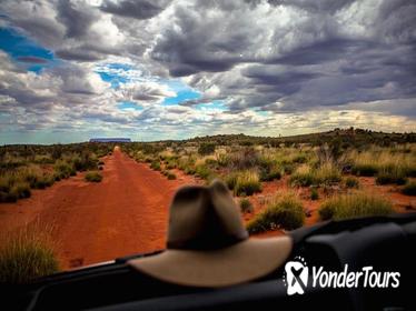 Mount Conner 4WD Small Group Tour from Ayers Rock