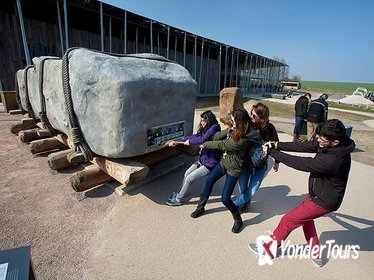 Private Day Trip to Stonehenge and Windsor Castle From London