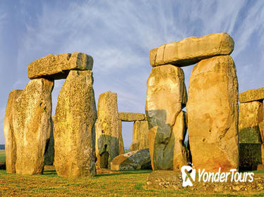 Windsor, Bath and Stonehenge Tour from London