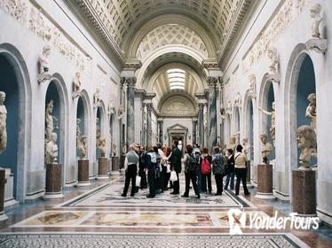 Skip-the-Line: Vatican, Sistine Chapel, and St Peter's Basilica Small-Group Tour