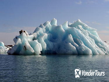 Jokulsarlon Lagoon and South Coast: Private Day Tour from Reykjavik