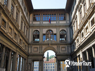 Skip the Line: Florence Uffizi Gallery Tour