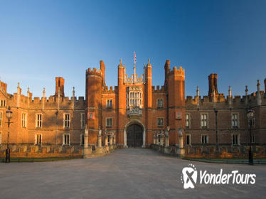 Royal Palaces Pass: Kensington Palace, Hampton Court and Tower of London
