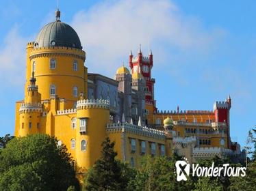 Lisbon Shore Excursion: Full Day Small Group Sintra & Cascais with Local Food