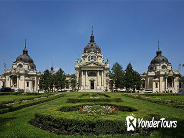 Budapest Super Saver: Budapest Walking Tour plus Small-Group History Tour