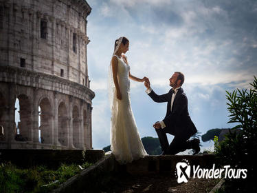 Honeymooners Rome Tour with Professional Photographer and Driver