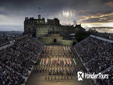 Shore Excursion: The Royal Military Tattoo, Edinburgh City Tour, Rosslyn Chapel Tour and Dinner from Edinburgh
