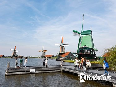 Bus to Volendam, Edam, Windmills & A'dam Look Out