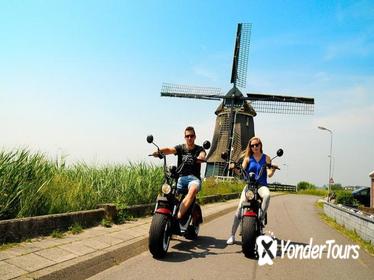 E-chopper rental Volendam and One-day bus Amsterdam region