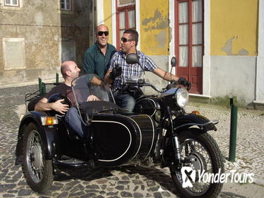 Private Tour: Best of Lisbon by Sidecar