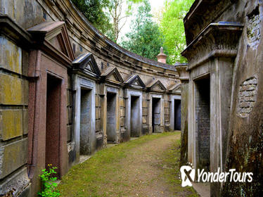 The Madness and Marvels of Victorian London with Highgate Cemetery