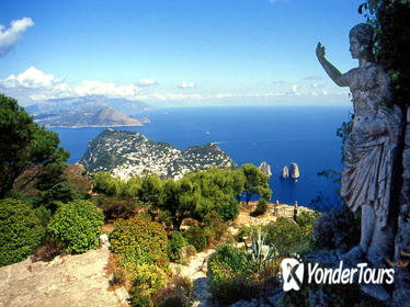 Semi-Guided Capri Island Tour Including Lunch