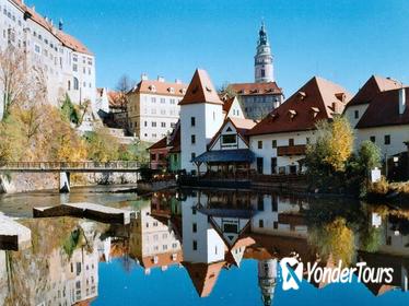 Private One-Way Transfer from Prague to Graz Including Cesky Krumlov Tour