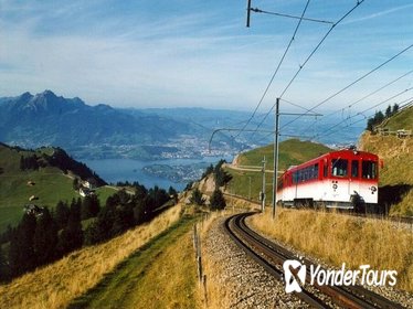 Private Guided Day Tour to Mount Rigi from Lucerne with Boat Ride and Cogwheel Train