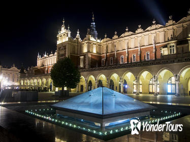 Evening Walking Tour of Krakow's Main Market Square