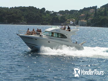 Private Tour: Island-Hopping Cruise by Yacht from Dubrovnik