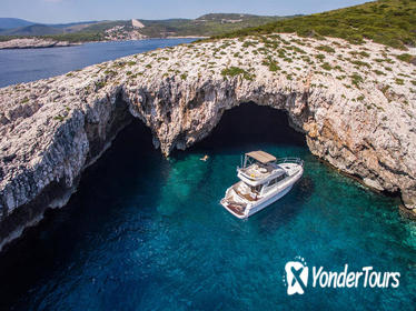 Hvar, Green Cave & Brac - Yacht Day Trip