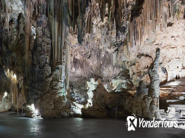 Private Tour: Tropical Coast and Caves of Nerja Day Trip from Granada