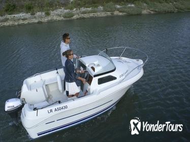 Boat rental up to 4 people in La Rochelle