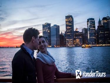 Manhattan City Lights Cruise On a Yacht With a Complimentary Drink