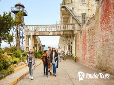 San Francisco Hop-on Hop-off and Alcatraz Combo Tour