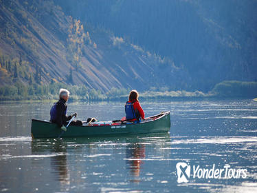 Arctic Day: Yukon River Canoeing Tour