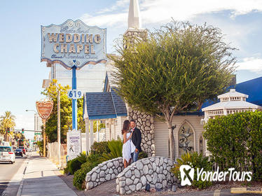 Las Vegas Wedding at the Graceland Wedding Chapel