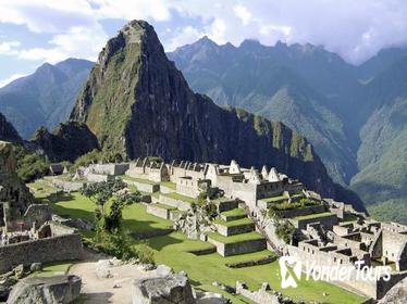 Hiram Bingham Luxury Train to Machu Picchu