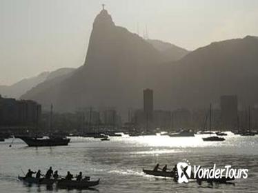 Sugar Loaf Mountain Canoe Tour in Rio de Janeiro