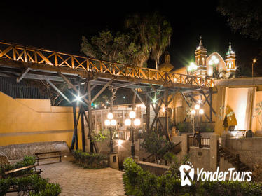 Private Tour: Barranco Sightseeing Tour including Osma Museum, Dedalo Store and the Bridge of Sighs