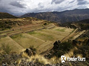 Southern Valley Tour from Cusco: Tipon, Huaro and the Museum of Sacred Stones