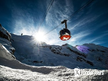 Private Guided Day Tour to Mount Titlis from Lucerne with Gondola Ride