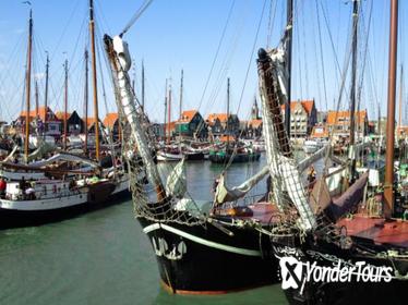 Half a day Private Tour to Volendam Edam Monnickendam Marken